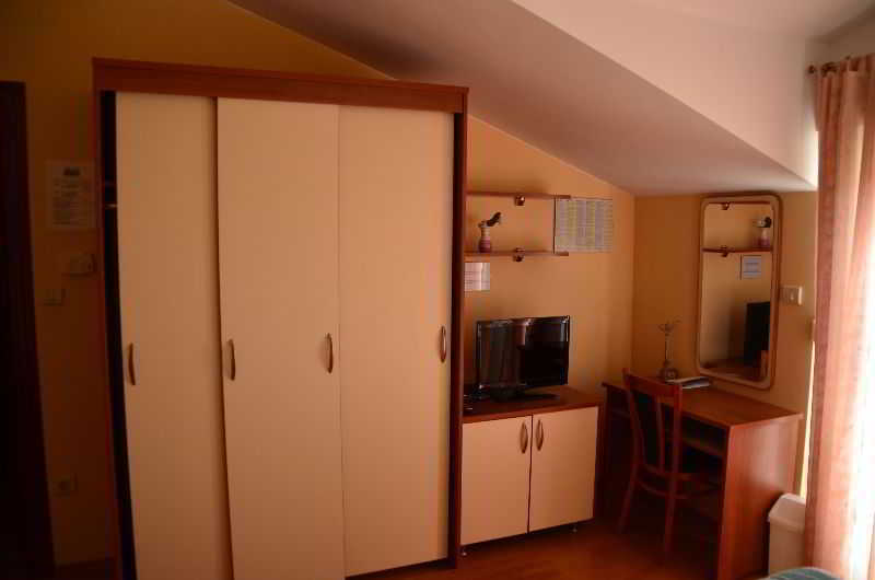 Adria Hotel Kastela