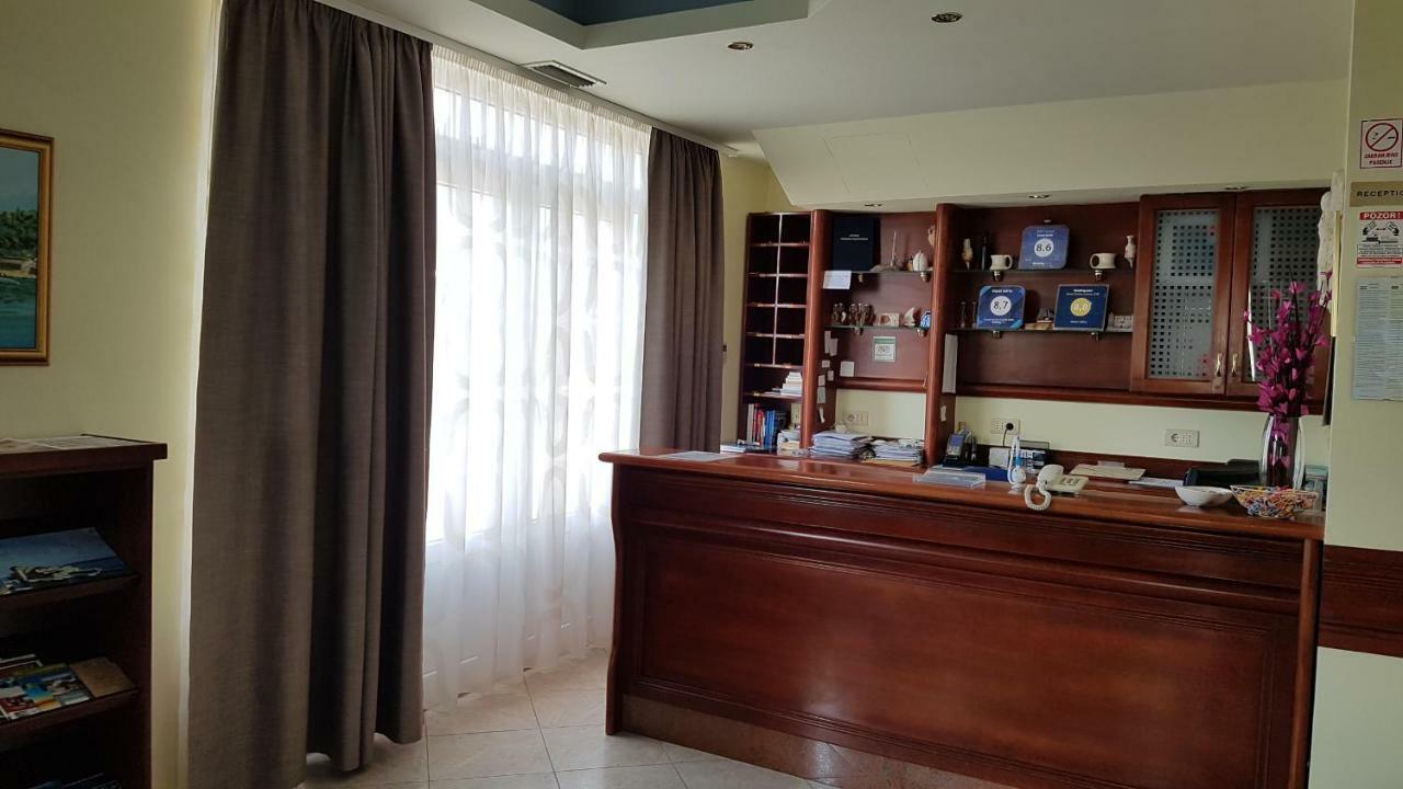 Adria 3* Kastela