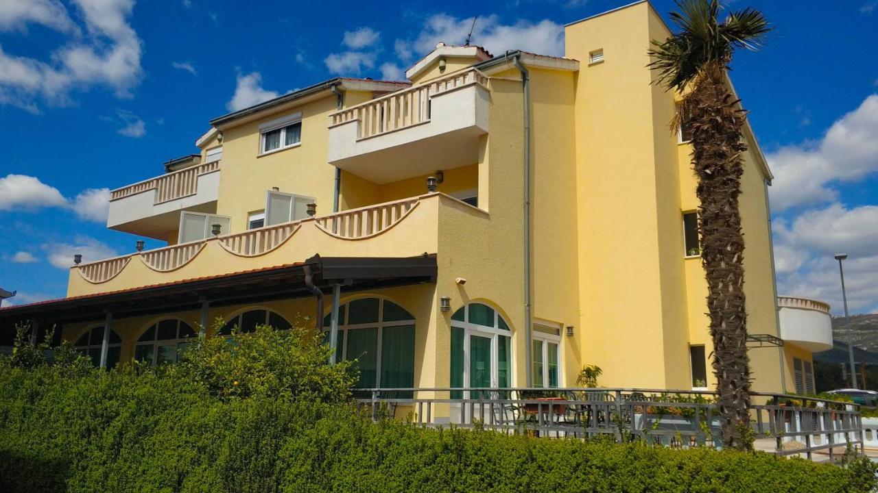Adria Hotel