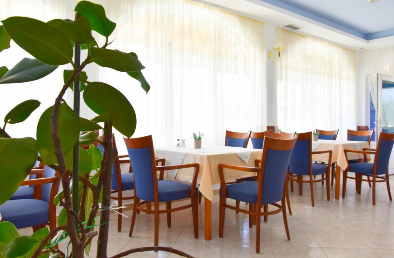 Adria Hotel