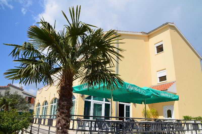 Adria Hotel