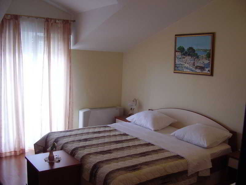 Hotel Adria Kastela